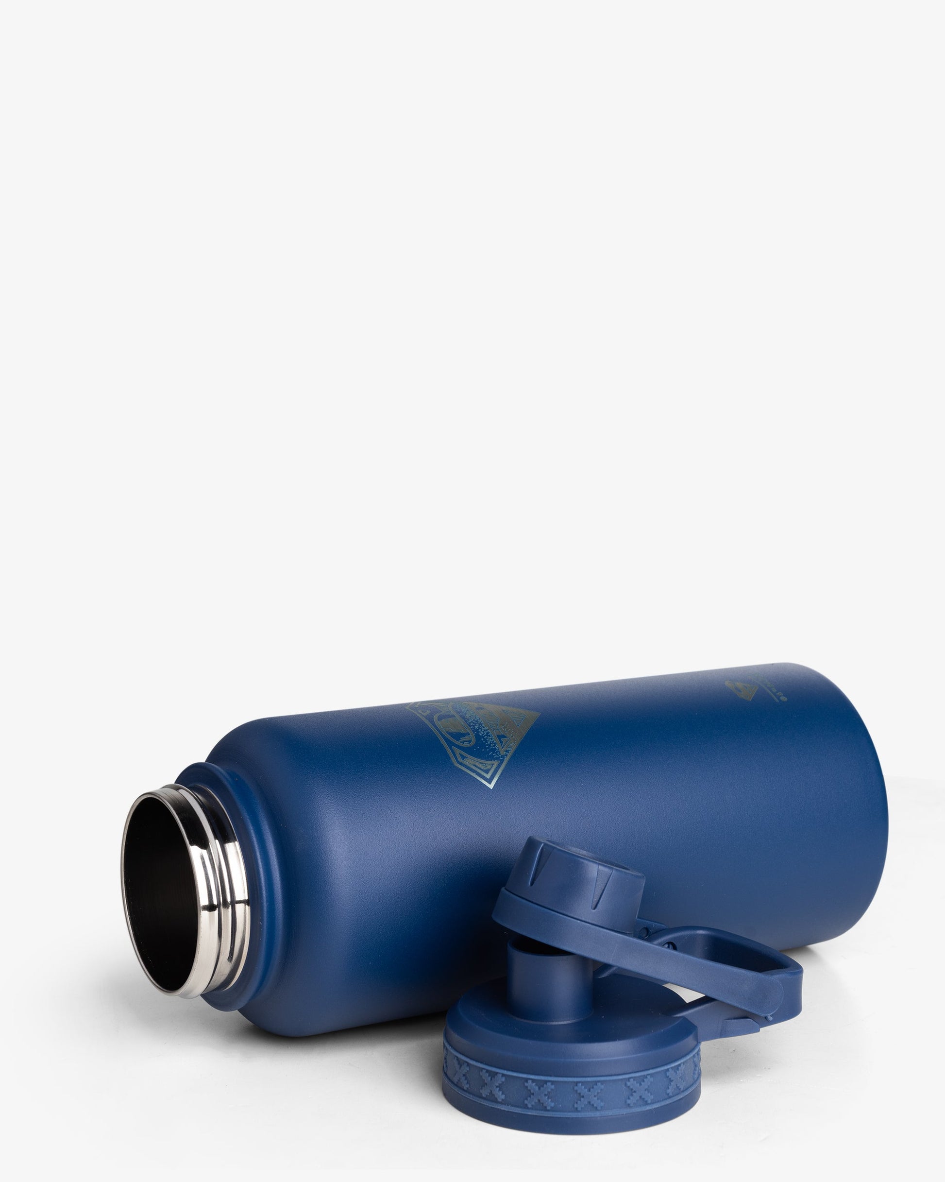 bohtal-insulated-sports-bottle-superman-logo-p6 Bohtal_Insulated_Sports_Bottle_Superman_Logo_unassambled.jpg