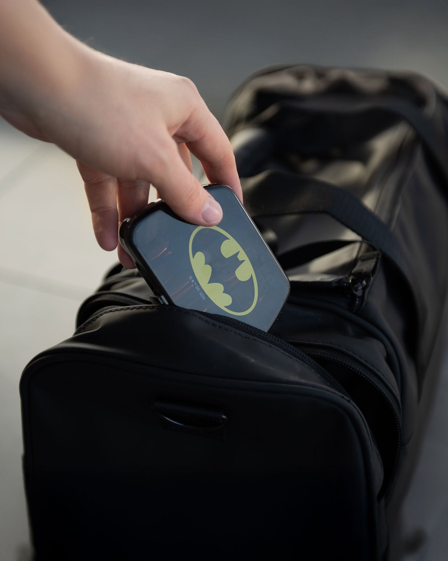 pill-box-7-days-organizer-batman-z2 Smartshake_7-days-PillBox_Organizer_Batman-lifestyle.jpg