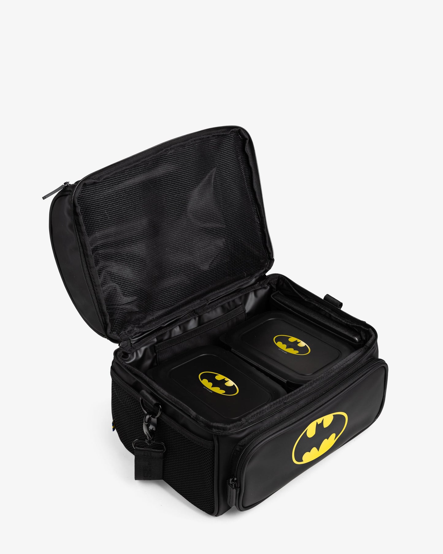 meal-prep-bag-batman-with-4-food-containers-and-2-ice-packs-y8 Smartshake_Meal_Prep_Bag_Batman_open.jpg
