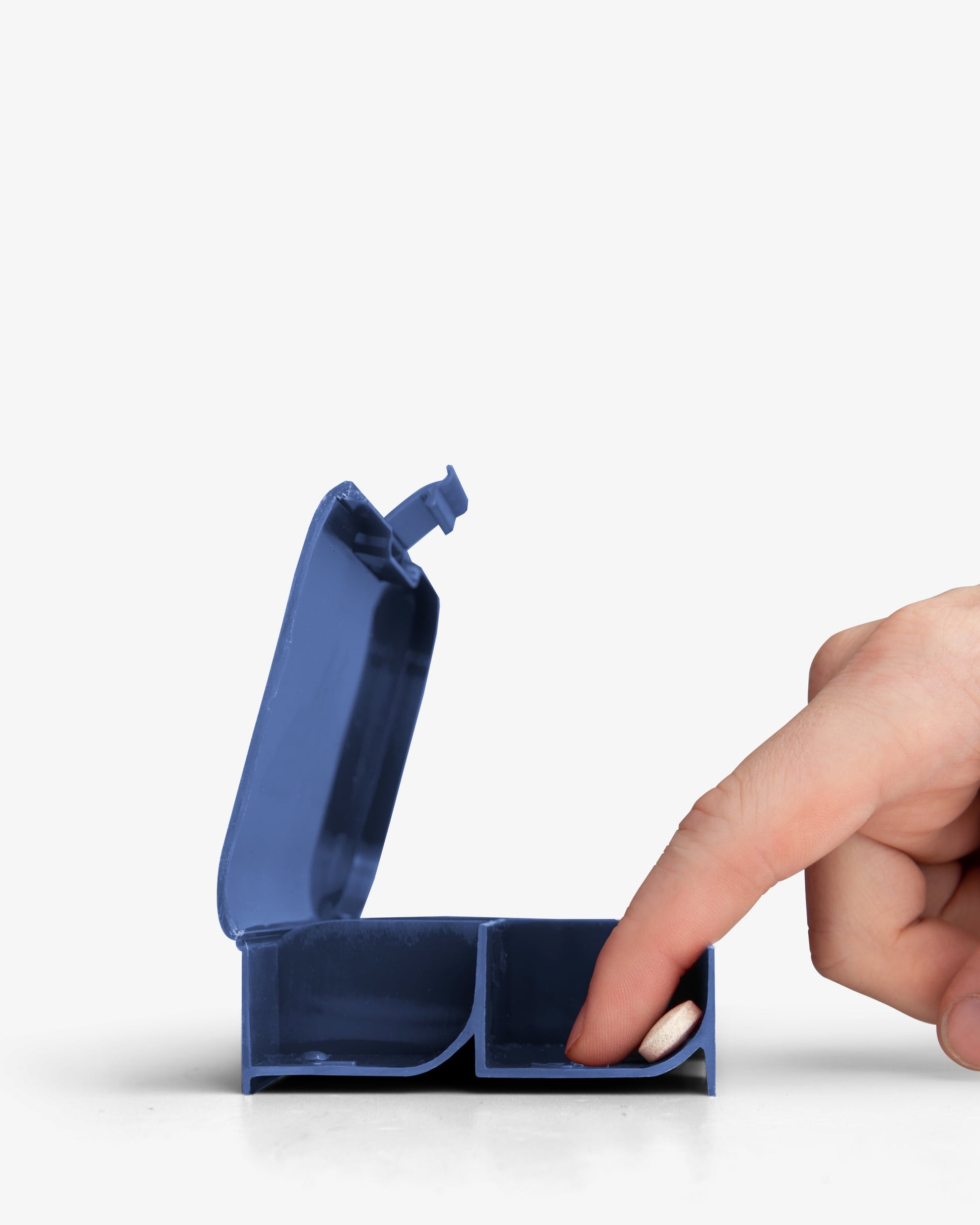 pill-box-organizer-superman-r9 Smartshake_PillBox_Organizer_Superman_curved_pillbox.jpg