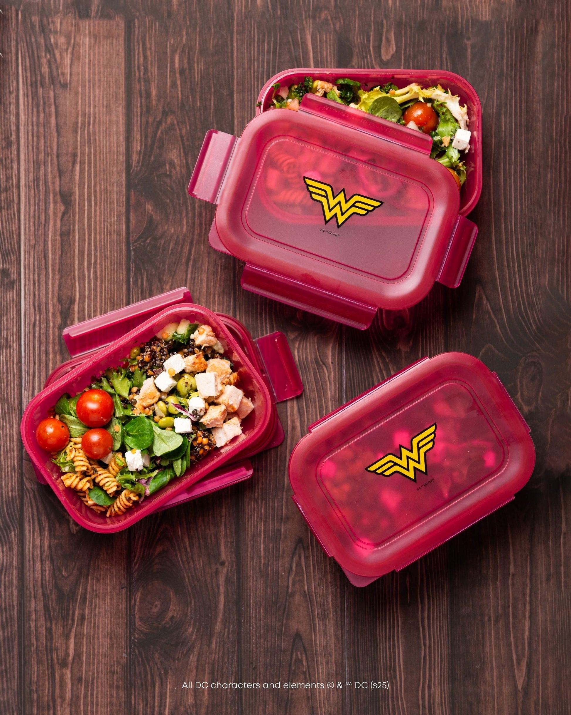 food-storage-container-wonder-woman-s0 WonderWoman_lifestyle.jpg